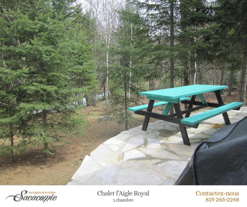 Chalets De La Riviere Sacacomie Villa Сен-Алексис-де-Мон Екстериор снимка